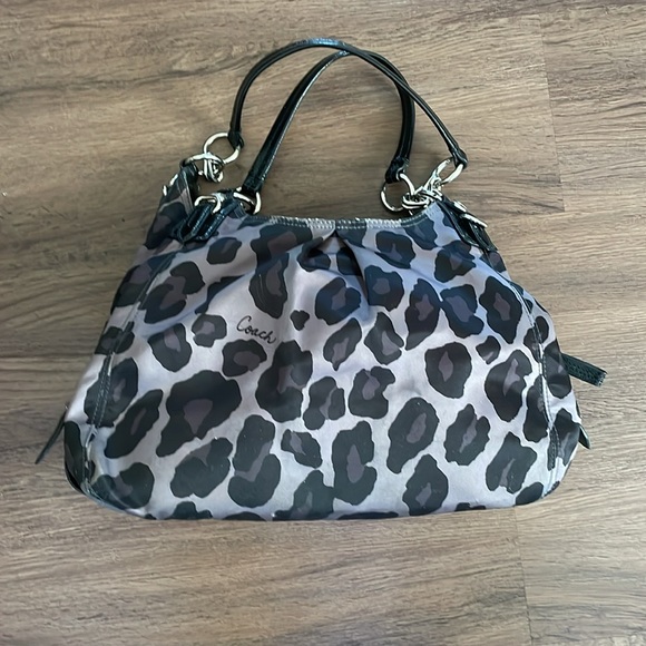 Authentic Coach Shoulder Handbag Women Bag - Picture 3 of 3